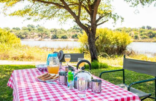 Hakusembe River Campsite (2)